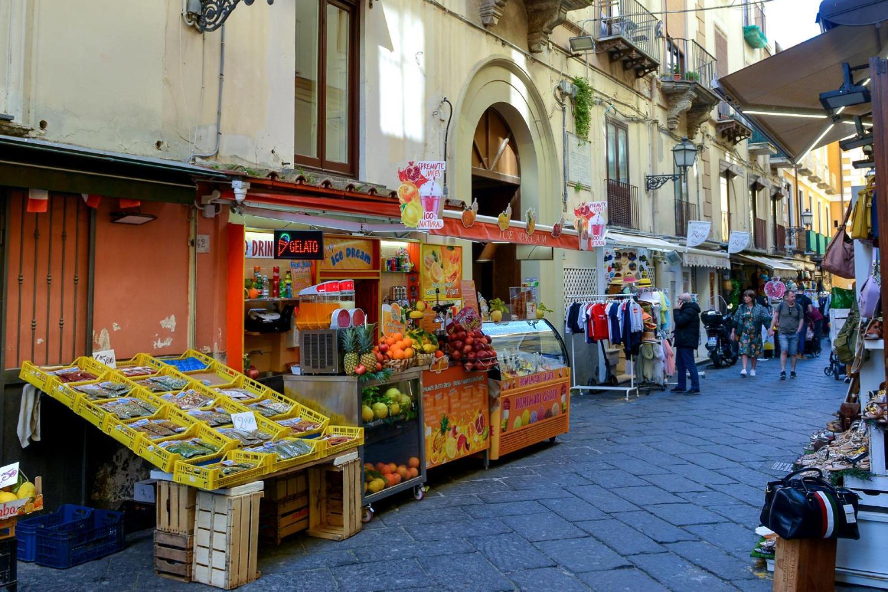Casa Tonia San Cesareo Leilighet Sorrento Eksteriør bilde
